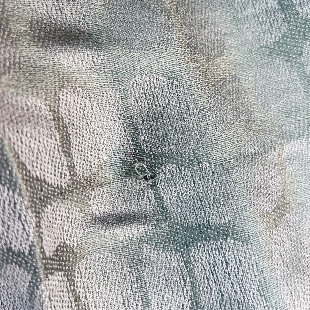 Animal Print Scarf Mixed Giraffe / Leopard Print in Sage Green MobWife C… - Picture 3 of 5